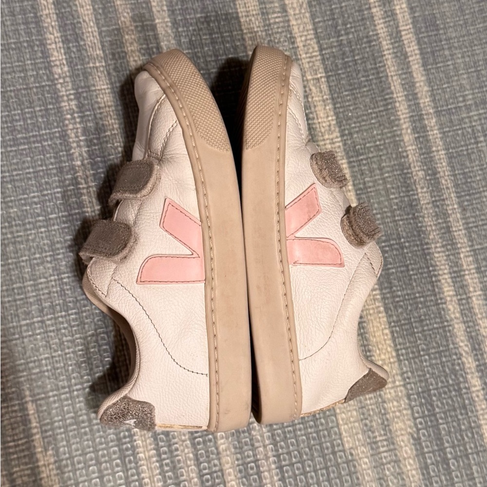 Veja sneakers